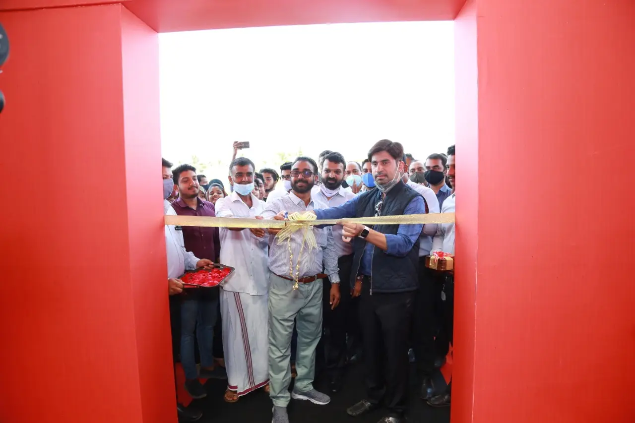 Autobahn Trucking opens showroom in Kasaragod