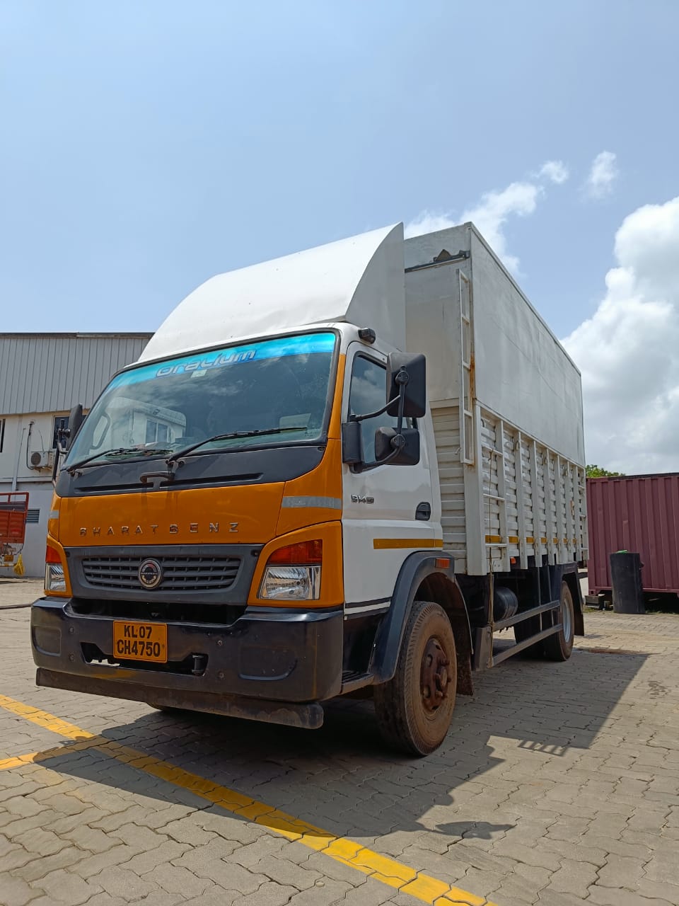 Used BharatBenz Truck 914r for Sale in Kerala